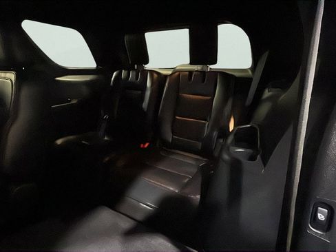 Used 2016 Ford Explorer Sport w/ Equipment Group 401A image 18