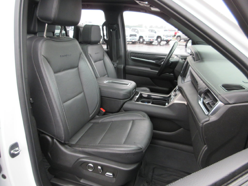 Used 2023 GMC Yukon Denali w/ Denali Reserve Package AWD/4WD image 28