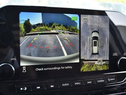 New 2025 Nissan Pathfinder Platinum w/ Cargo Package image 14