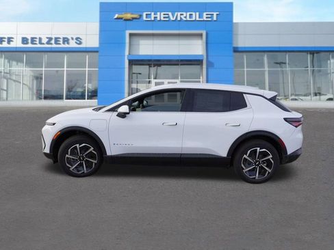 New 2026 Chevrolet Equinox EV LT image 6