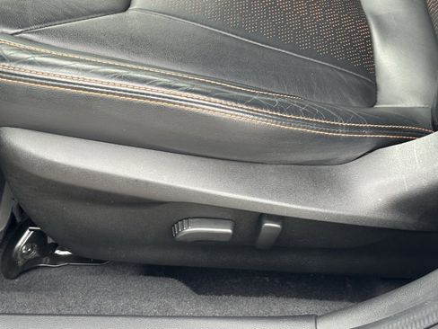 Used 2022 Subaru Crosstrek 2.5i Limited w/ Moonroof Package 1 image 20