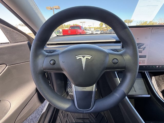 Used 2020 Tesla Model Y Long Range AWD/4WD image 29