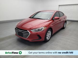 Used 2017 Hyundai Elantra SE image 1
