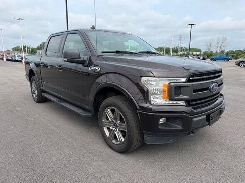 Used 2020 Ford F150 XLT w/ Equipment Group 302A Luxury AWD/4WD image 3