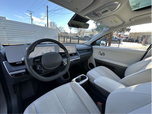 Used 2023 Hyundai Ioniq 5 Limited image 14