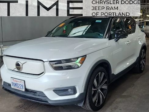 Used 2022 Volvo XC40 P8 Recharge Ultimate AWD/4WD image 1