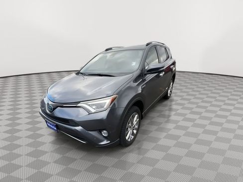 Used 2017 Toyota RAV4 Limited w/ All Weather Liner Package image 4