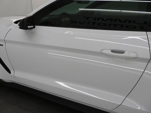 Used 2018 Ford Mustang Shelby GT350 w/ Electronics Package image 31