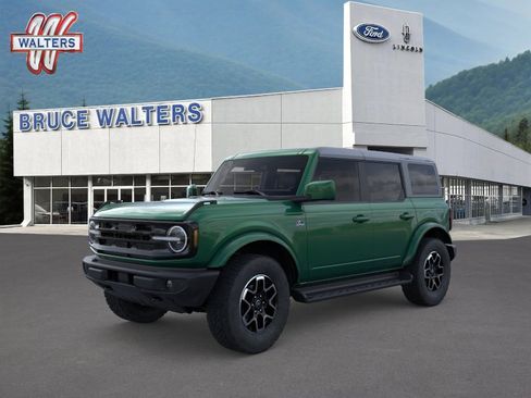 New 2025 Ford Bronco Outer Banks AWD/4WD image 1
