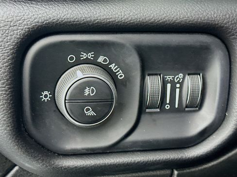 Used 2024 RAM 2500 Laramie w/ Safety Group image 16