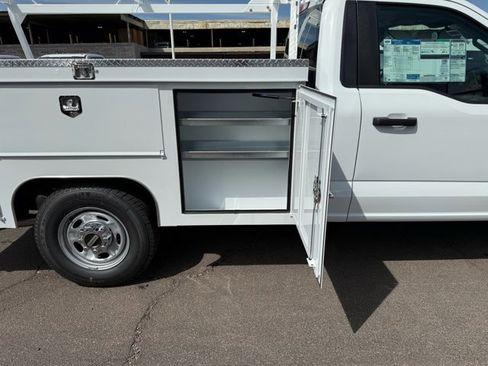 New 2026 Ford F250 XL w/ XL Chrome Package image 7