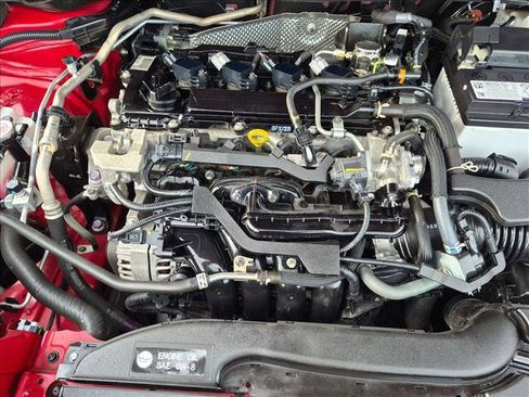 Used 2024 Toyota Corolla Cross XLE FWD image 20