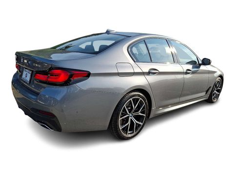 Used 2023 BMW 540i xDrive w/ M Sport Package AWD/4WD image 6