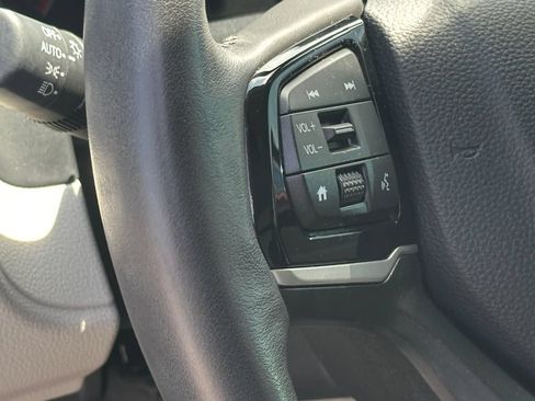Used 2025 Honda Odyssey Elite image 25