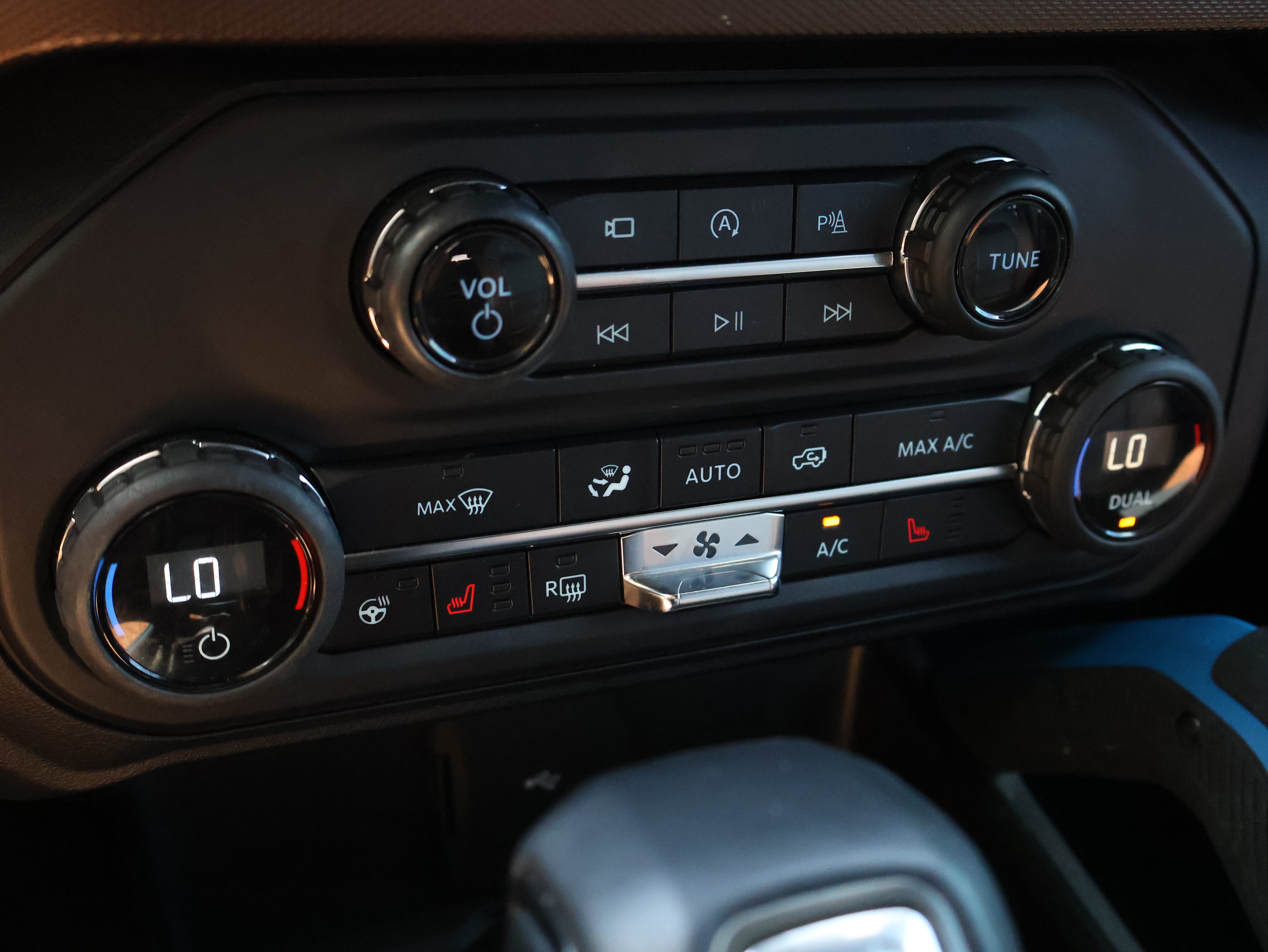 Used 2021 Ford Bronco Outer Banks AWD/4WD image 21