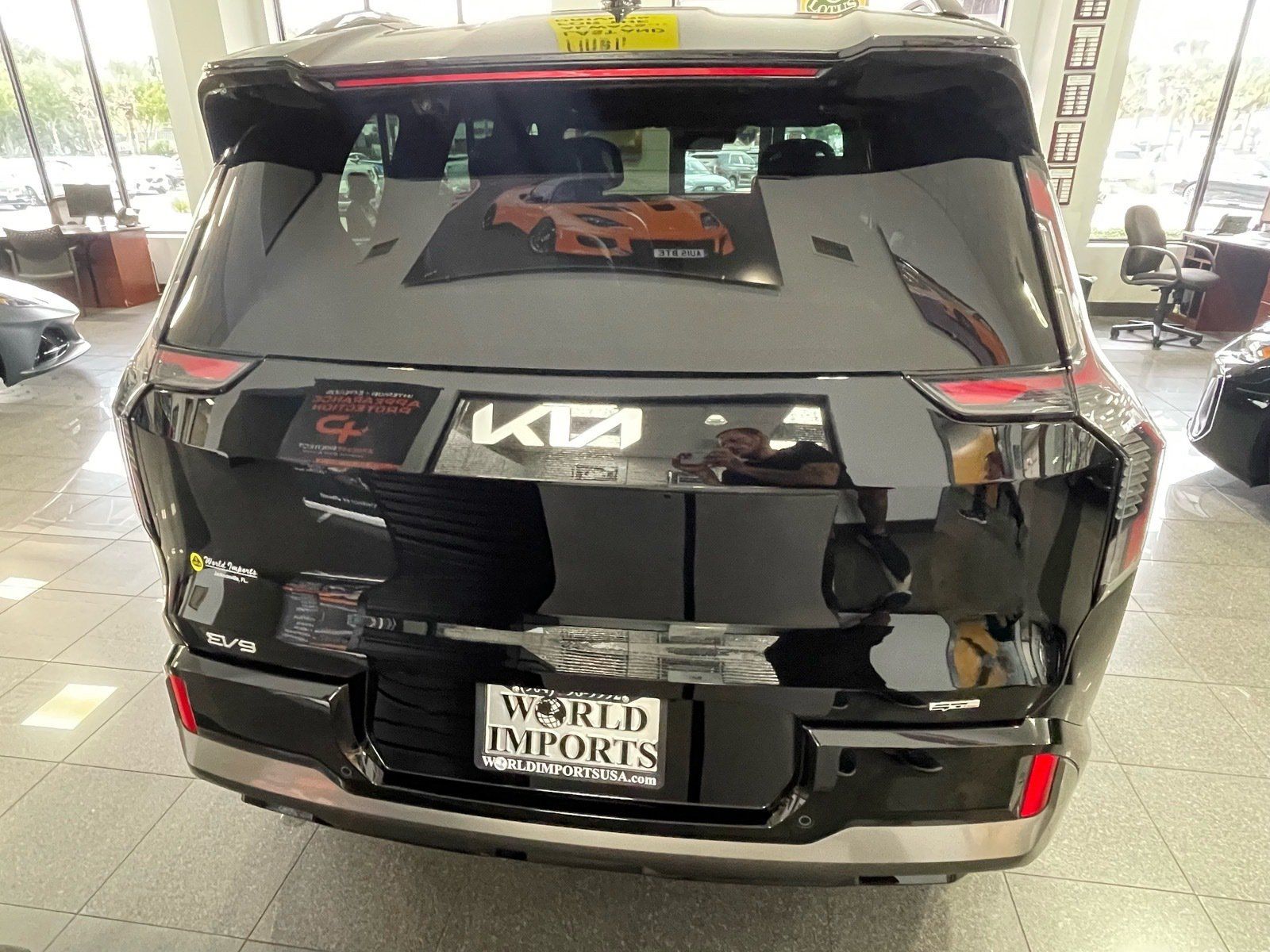 Used 2025 Kia EV9 GT-Line AWD/4WD image 4