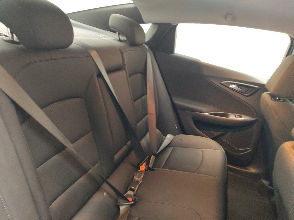 Used 2025 Chevrolet Malibu LT FWD image 19