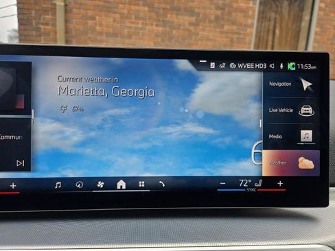 Used 2024 BMW i4 eDrive40 w/ Premium Package RWD image 57