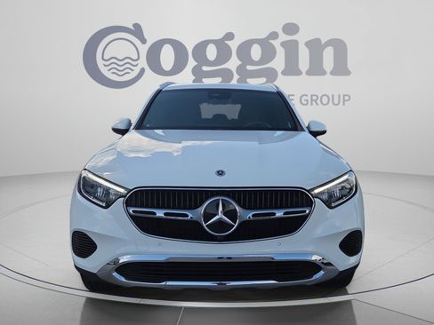 Used 2025 Mercedes-Benz GLC 300 image 8