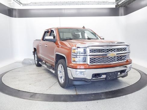 Used 2015 Chevrolet Silverado 1500 LTZ AWD/4WD image 10