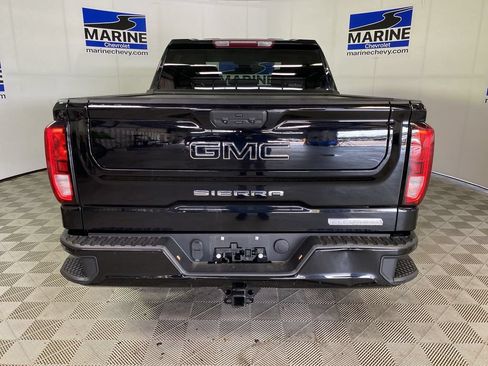 Used 2023 GMC Sierra 1500 Elevation w/ LPO, Elevation Black Package AWD/4WD image 17