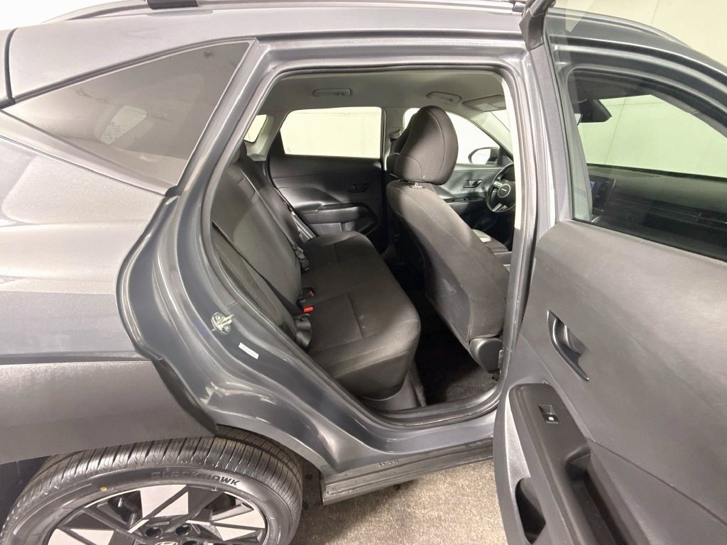 Used 2024 Hyundai Kona SEL w/ Convenience Package FWD image 25
