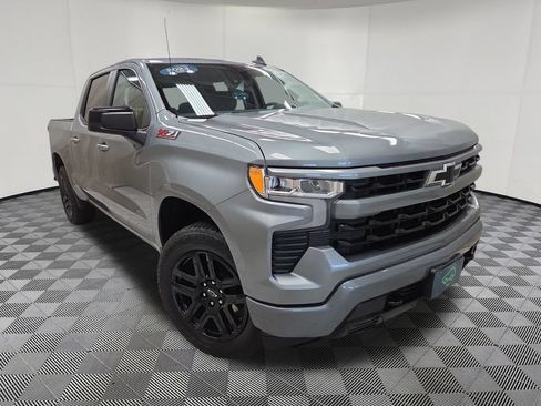 Certified 2023 Chevrolet Silverado 1500 RST w/ Z71 Off-Road Package AWD/4WD image 3