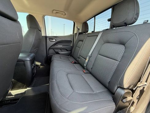 Used 2020 GMC Canyon SLE w/ SLE Convenience Package RWD image 25