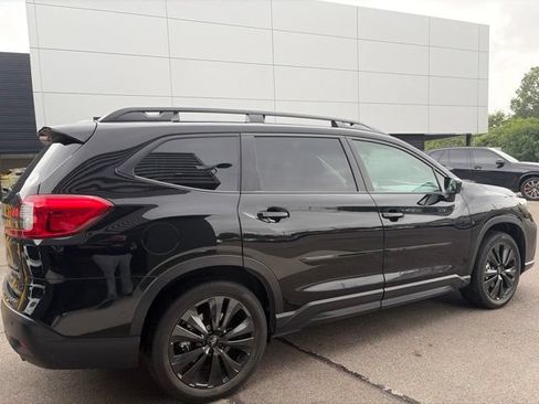 Used 2022 Subaru Ascent Onyx Edition AWD/4WD image 3
