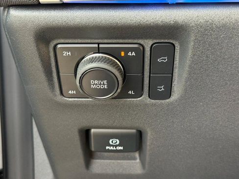 New 2026 Ford Expedition Platinum image 19