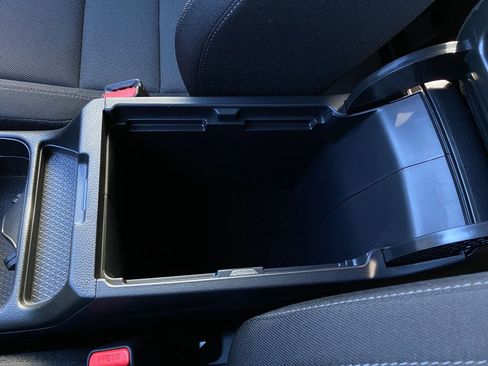 Used 2025 Honda CR-V EX image 19