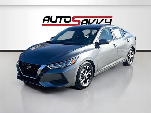 Used 2023 Nissan Sentra SV image 3