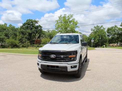 New 2026 Ford F150 XLT w/ Equipment Group 302A MID AWD/4WD image 5