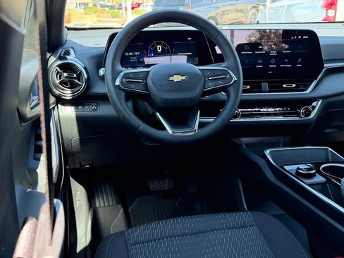 New 2026 Chevrolet Equinox LT AWD/4WD image 7