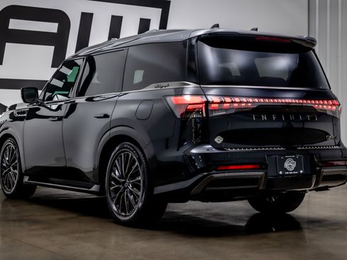 Used 2025 INFINITI QX80 Autograph w/ Autograph Exterior Package AWD/4WD image 31