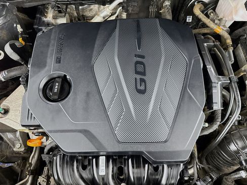 Used 2023 Kia Sportage LX image 37