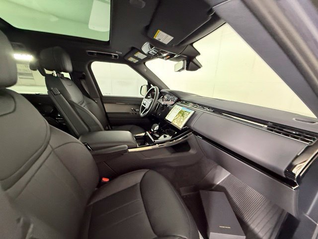 New 2026 Land Rover Range Rover Sport SE AWD/4WD image 37