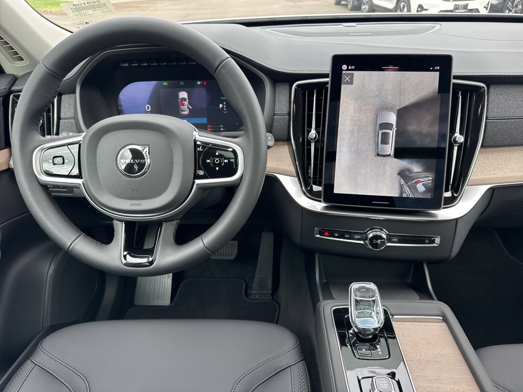 New 2026 Volvo XC90 T8 Plus w/ Protection Package AWD/4WD image 22