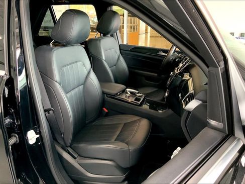 Used 2017 Mercedes-Benz GLE 350 image 9
