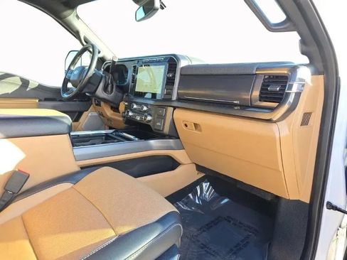 Used 2023 Ford F250 Lariat w/ Chrome Package AWD/4WD image 21