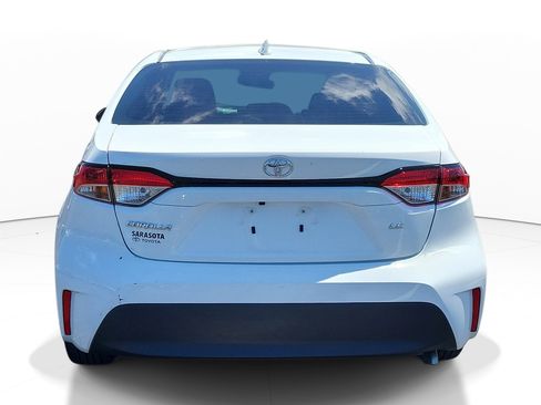 Used 2023 Toyota Corolla LE FWD image 5