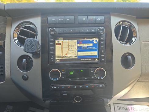 Used 2012 Ford Expedition EL Limited image 19