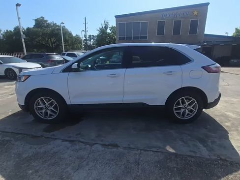 Used 2024 Ford Edge SEL AWD/4WD image 2