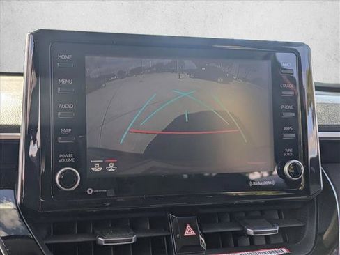 Certified 2022 Toyota Corolla Cross XLE image 12