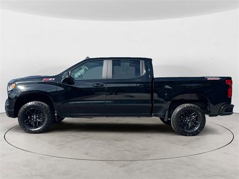 Used 2024 Chevrolet Silverado 1500 LT Trail Boss image 4