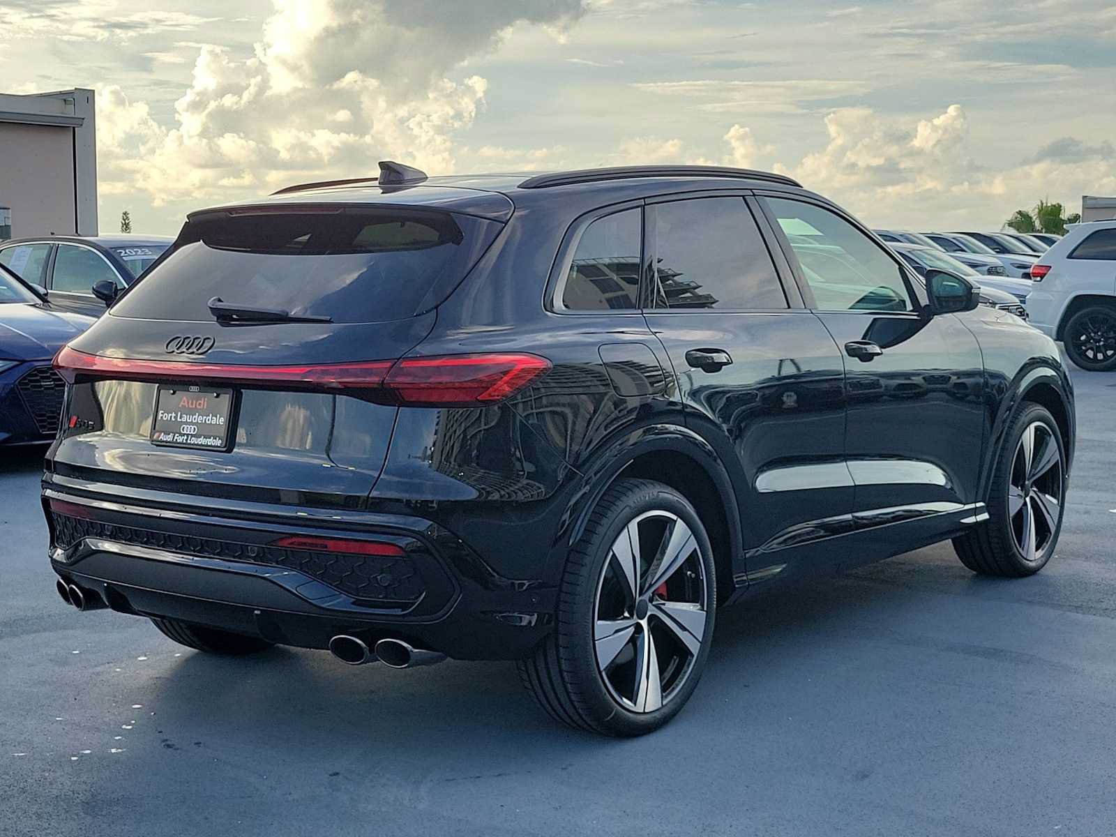 New 2026 Audi SQ5 Premium Plus AWD/4WD image 6