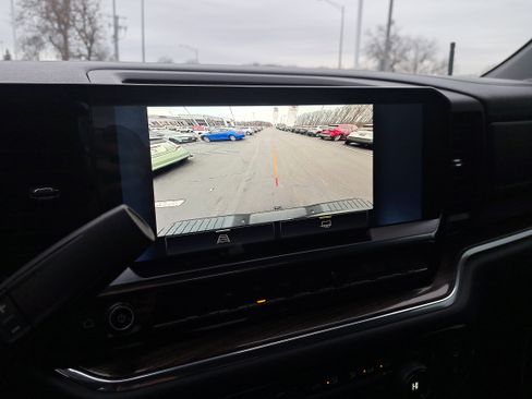 Used 2023 Chevrolet Silverado 1500 LT Trail Boss w/ Protection Package image 23