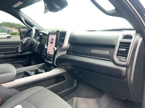 Used 2025 RAM 3500 Big Horn AWD/4WD image 24