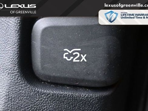 Used 2025 Lincoln Corsair Reserve FWD image 14