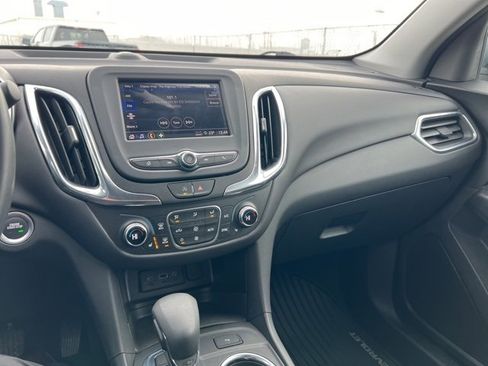 Used 2024 Chevrolet Equinox LT image 10